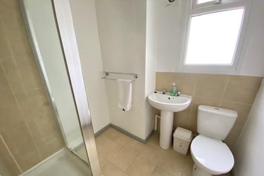 4 bed house, Seymour Avenue, Lipson, Plymouth, PL48RA - Image 7